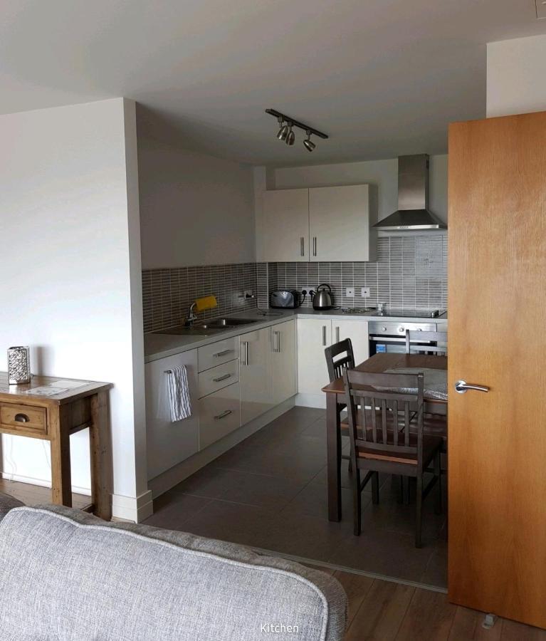 City Views Apartment Белфаст Екстериор снимка