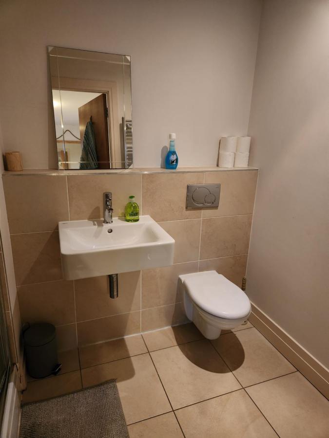 City Views Apartment Белфаст Екстериор снимка